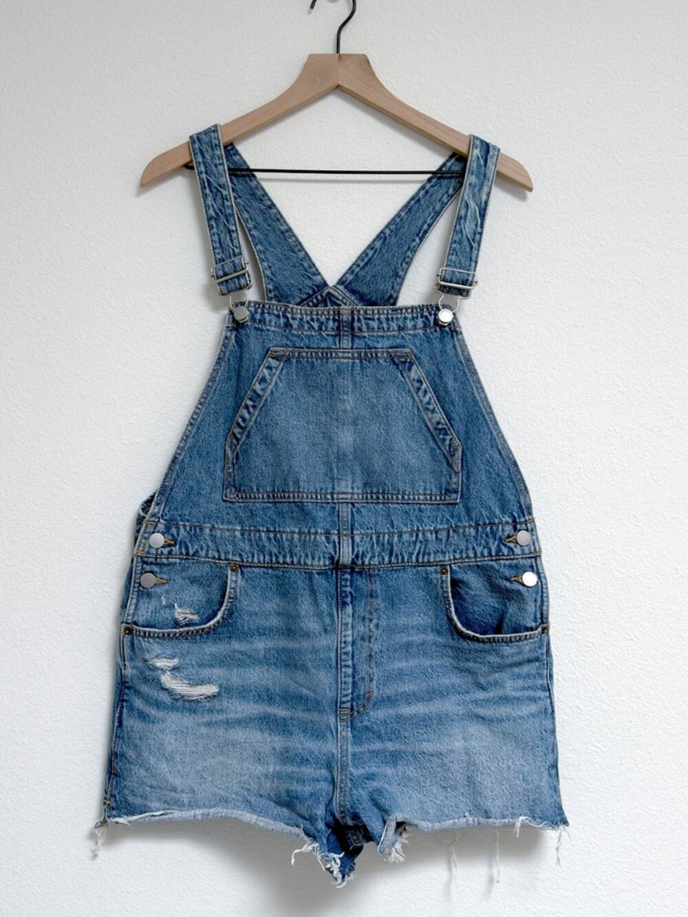 Universal Thread Distressed Denim Short Overalls Size 10 Raw Hem